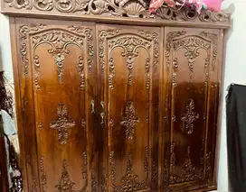 lemari jati ukir jepara 3 pintu