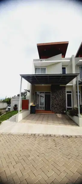 Dijual Rumah Cluster bersih dan terawat di Jatinangor