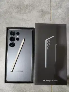 SAMSUNG GALAXY S25 ULTRA Titanium Black 12/256GB (SEIN)