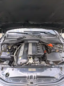 BMW 520i 2005 Bensin