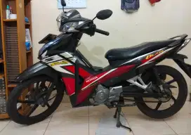 Honda Blade murah 6,8jt no nego,mesin djamin halus