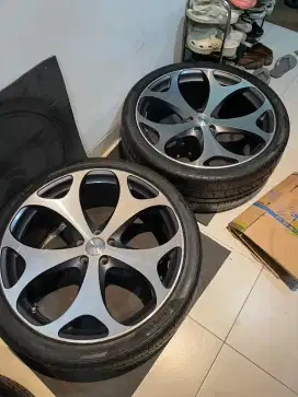 Velg R22 Venerdi LCD 5x114.3 Alphard Harrier CRV CX5