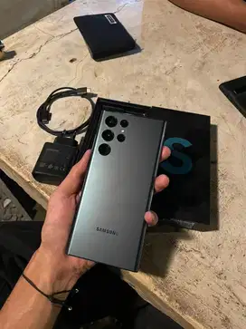 Samsung S22 Ultra 12/256GB resmi sein
