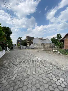 BU MURAH Tanah Strategis di jl. Palagan km 7 Dekat HYATT, Kampus UGM