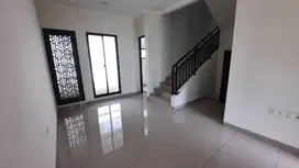 Rumah Nyaman Minimalis di Btari Summarecon Bandung