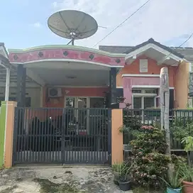 Disewa rumah siaphuni minimalis di Harapan Indah Cluster Aralia