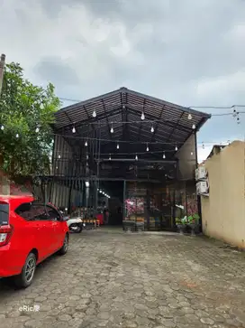 Disewa tempat usaha ex restoran traffic ramai di Jatiwaringin