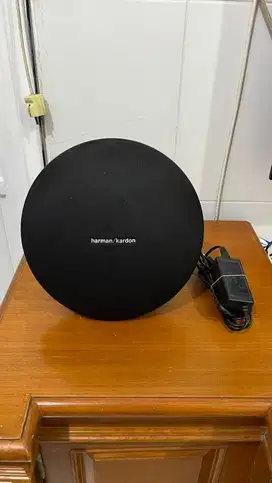 Harman Kardon Onyx Studio 4