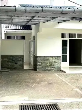 Rumah Bagus di Perumahan Pesanggrahan Permai, Jakarta Selatan