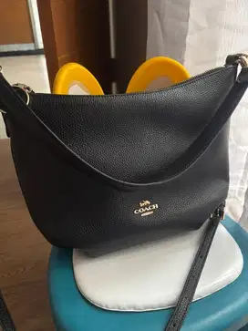 TAS COACH WANITA