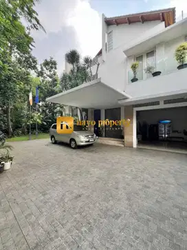 Rumah Mewah Tanah Luas Prime Location di Selong Kebayoran Baru