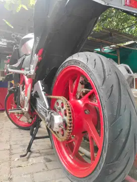 Cb 150r new streetfire