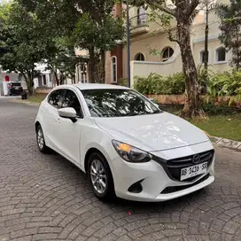 (dijual) Mazda2 low skyactive matic