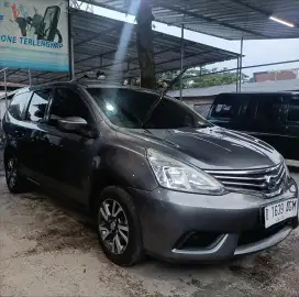 Grand Livina SVFacelift 2018 mulus siap pake dokumen lengkap
