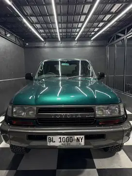 Toyota Land Cruiser VXR 80 Series A/T Tahun 1997