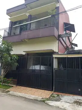 Dijual rumah gandeng