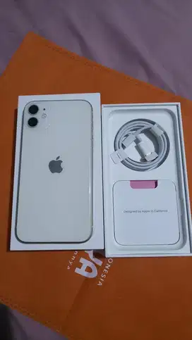 Iphone 11 Fullset & Like New