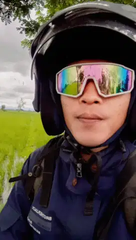 Nyari kerja apa saja yg penting Halal utamakan ada mess q