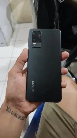 vivo v21 ram 8+4/128