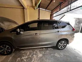 Mitsubishi Xpander Ultimate - Grey (2018)