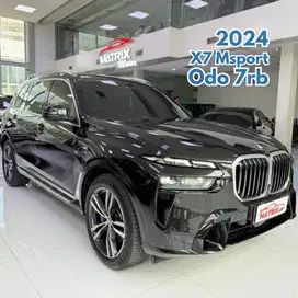 BMW X7 xDrive40i M Sport 2024 Facelift LCI Black Msport xDrive Hitam