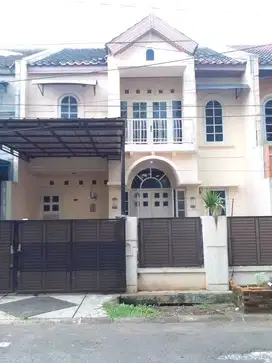 Rumah 2 Lantai Siap Huni Vila Dago Pamulang