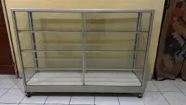 Etalase 1,5 meter 2 unit