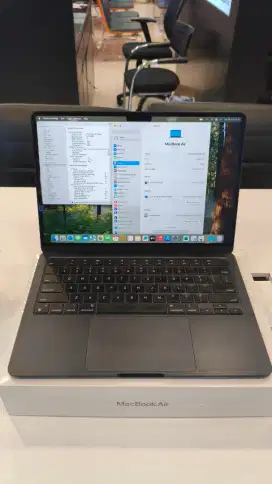 diBELI TERUS MACBOOK PRO AIR RETINA M1-M4 DIJEMPUT TUNAI