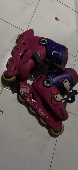 SEPATU RODA OXELO PLAY 3