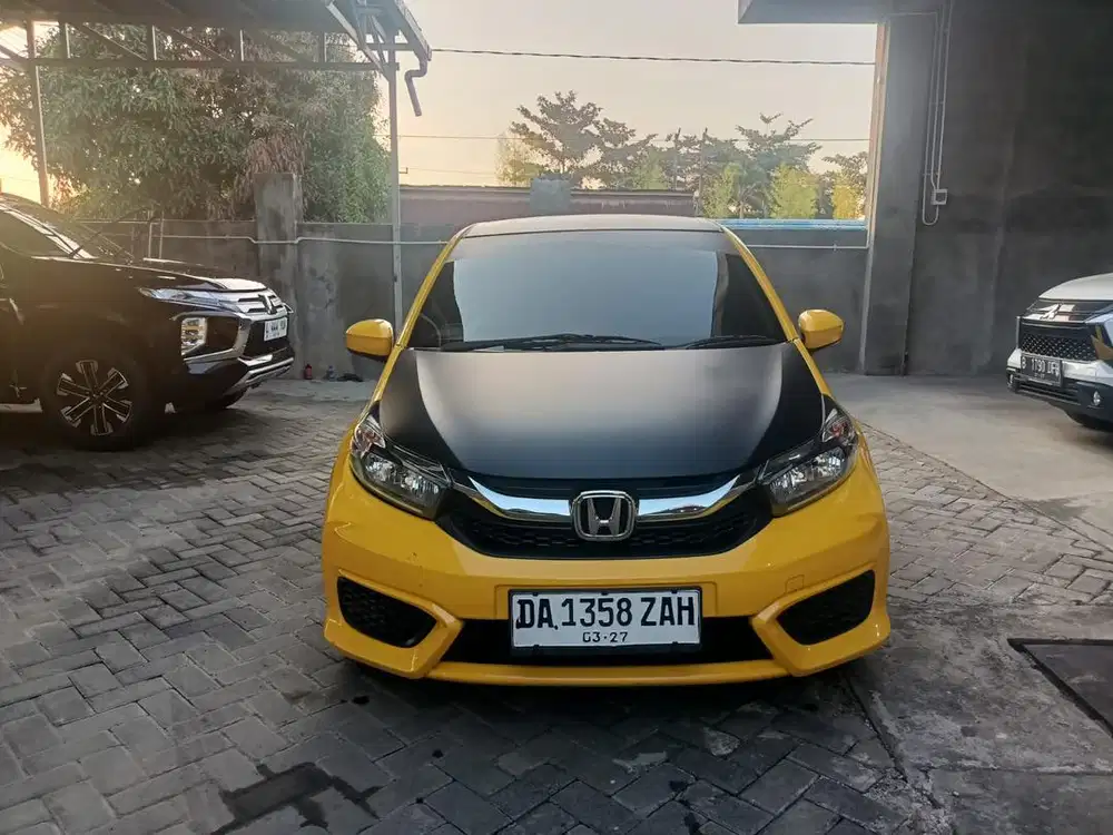 Brio S 2022 manual kuning
