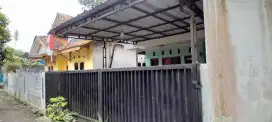 Rumah Siap Huni 3 Kamar di Karadenan,  – LT 153 m² LB 100 m²