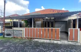 Dijual Rumah di Taman Mahesa Pedurungan Semarang