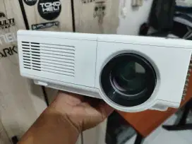 TJ600D PROYEKTOR