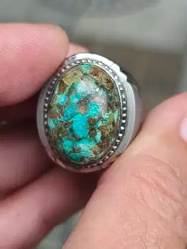 Batu pirus Persia urat emas ring monel 22*16*8 mm