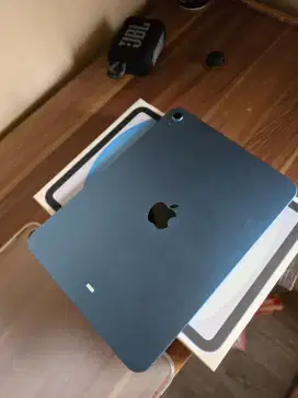 Ipad gen 11 a16 like new