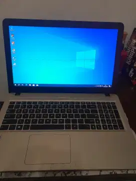Laptop Asus X540NA