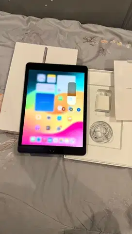 Dijual Ipad 9 Grey 64GB Wifi Only Lengkap