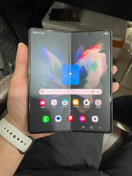 Samsung z fold 3 fullset minus hanya kurang lurus aja harga net aja