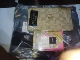 Baju Tidur, Dompet Tangan, Parfum
