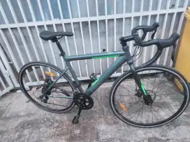 Sepeda roadbike police Toronto cakram Jatiwarna