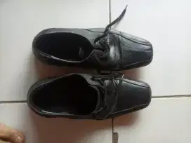 Sepatu kantor zientin size 42