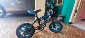 Sepeda anak bekas uk 12