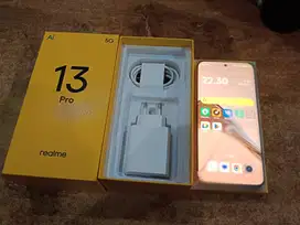 Smartphone realme 13 Pro 5G 12GB+256GB Emerald Green Kondisi New BNOB