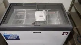 Frezzer Sliding Frigigate Like New (Tarikan Kredit Macet)