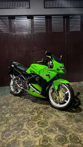 Kawasaki ninja RR old SE gen4 2011