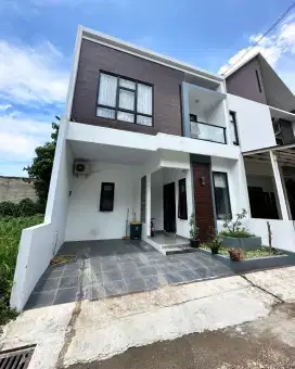 Rumah cantik full furnished di Jaksel dijual murah BU