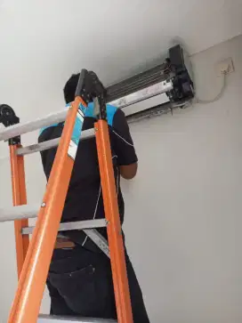 SERVICE KULKAS MESIN CUCI WATER HEATER AC DLL BERGARANSI