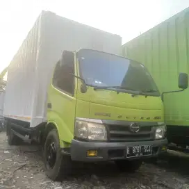 Hino Dutro Dobel Long 130 HDL th 2021 box Besi
