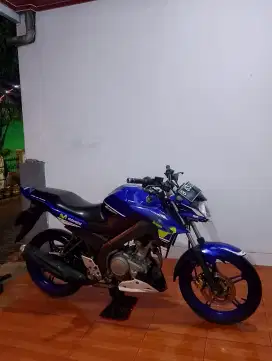 YAMAHA VIXION ADVANCE 2015
