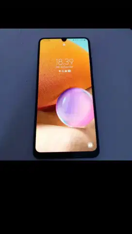 Samsung A32 6/128 TT di bawahnya, batangan